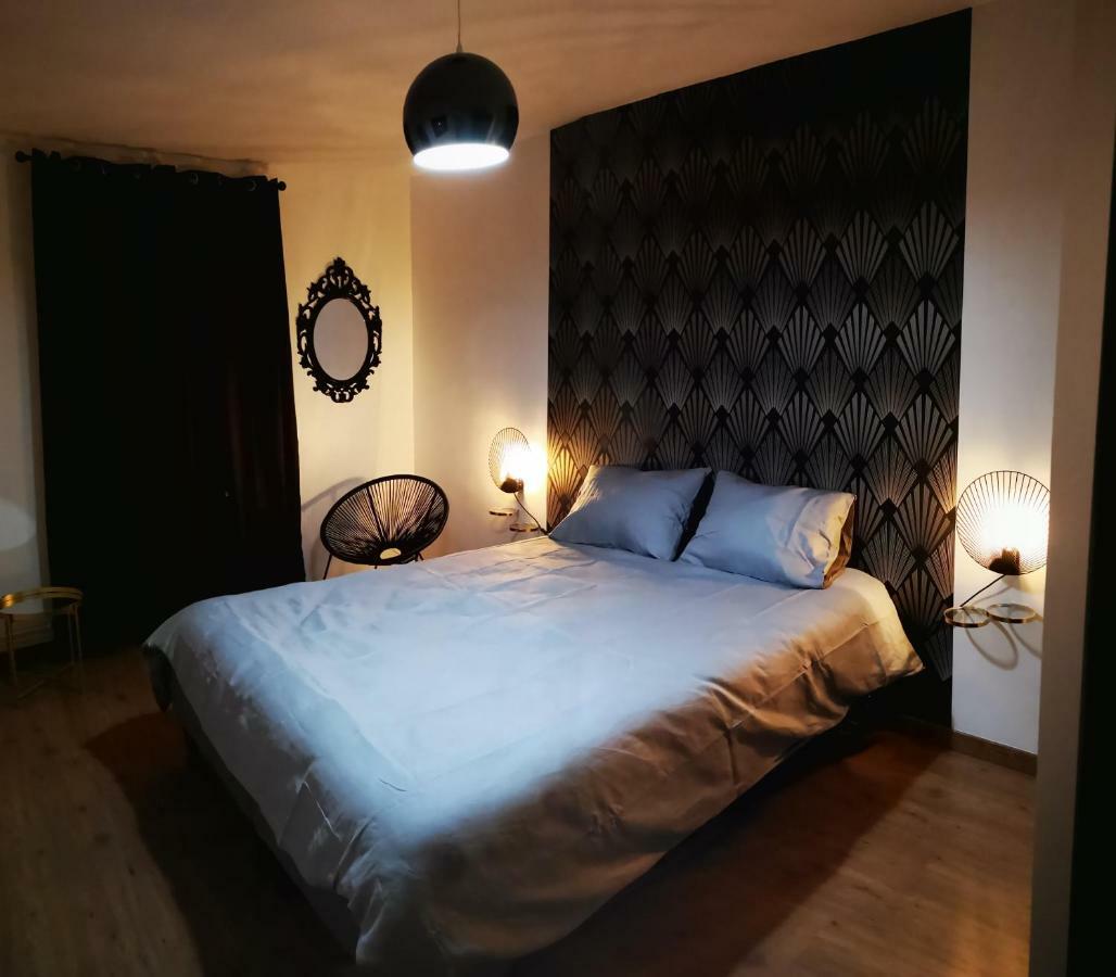 Appt 2 Pieces 4 Pers A 18 Mn Du Chateau De Versailles Le Port-Marly Exterior foto